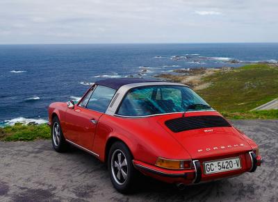 20170427102656-porsche-911-2.2-t-targa-1969-215.jpg
